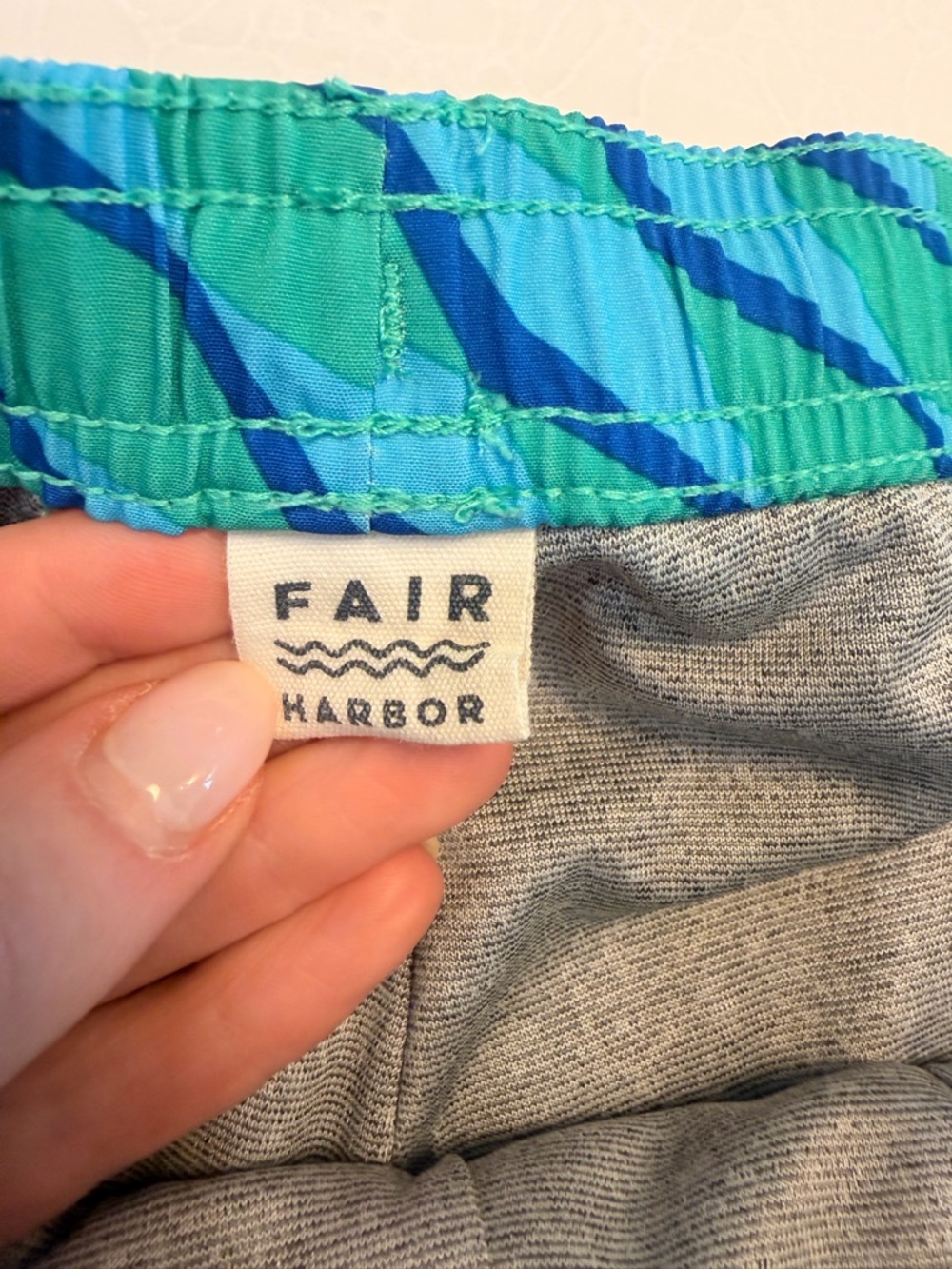 Fair Harbor Green & Blue Wave-Pattern Swim Trunks! Boys XL! - Picture 3 of 4